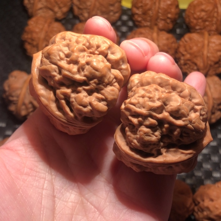 承***堂把件文玩核桃箭毒蛙