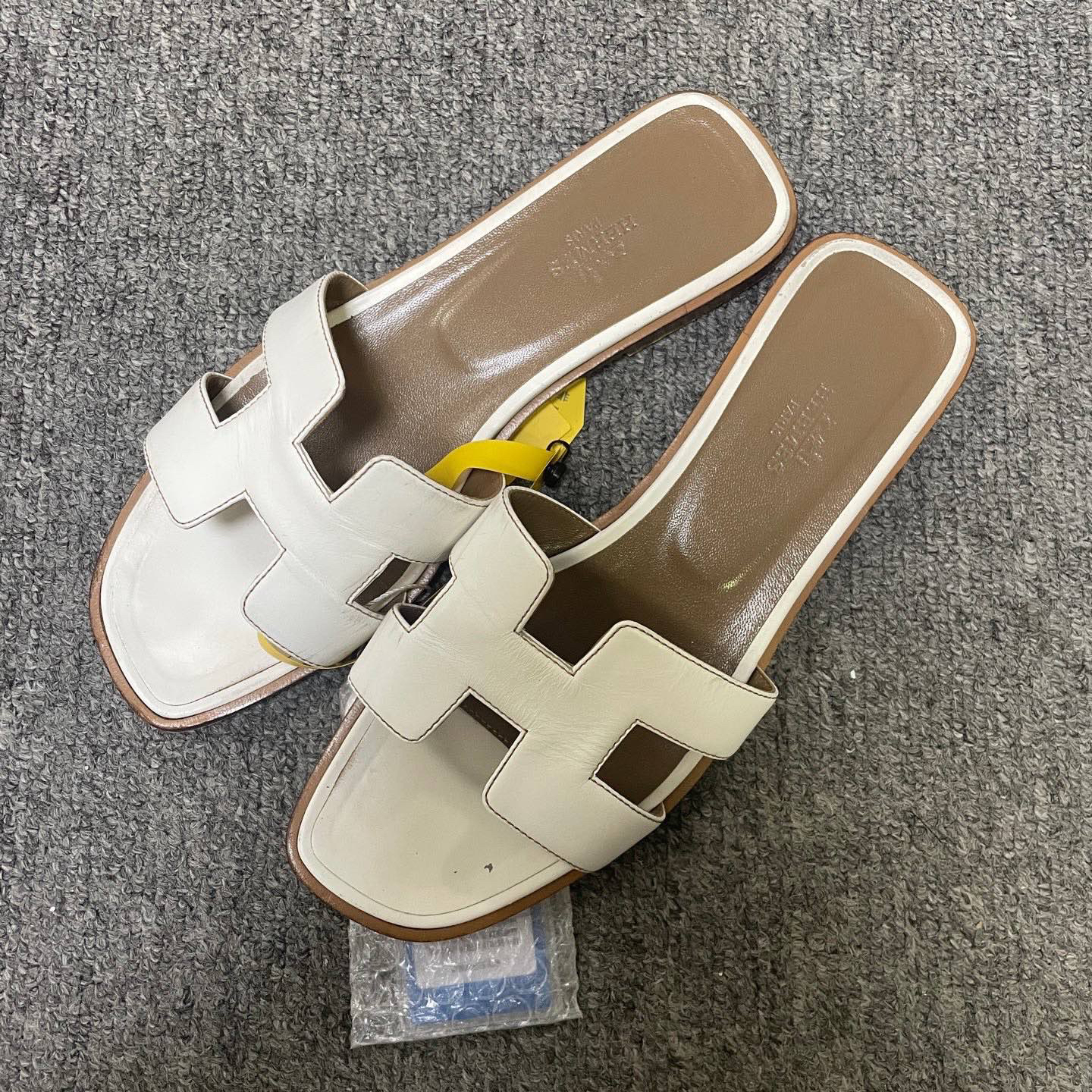 95新 Hermes/爱马仕 舒适潮流低帮生活休闲鞋  38码/10269