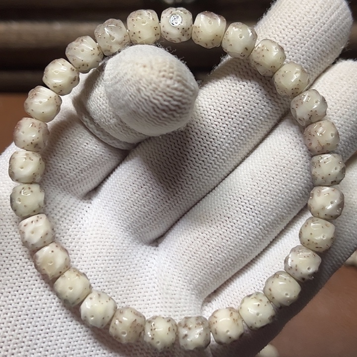 星月菩提吊坠8改手串