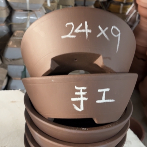 100-7。        24-9