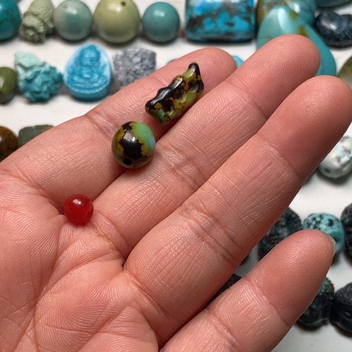 南红玛瑙未镶嵌颈饰