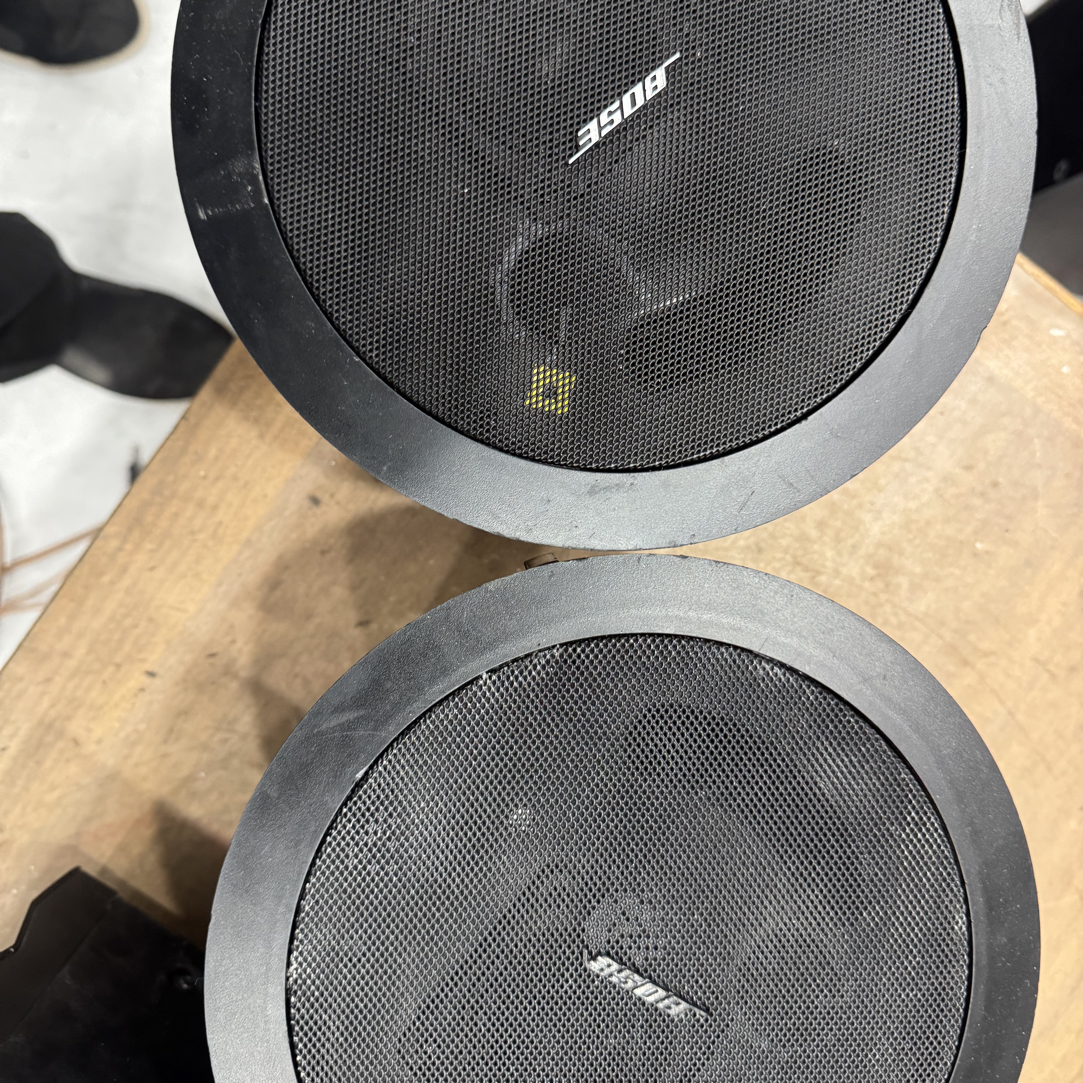 8新 BOSE 二手博士吸顶音箱，运费自理，不支持无理由
