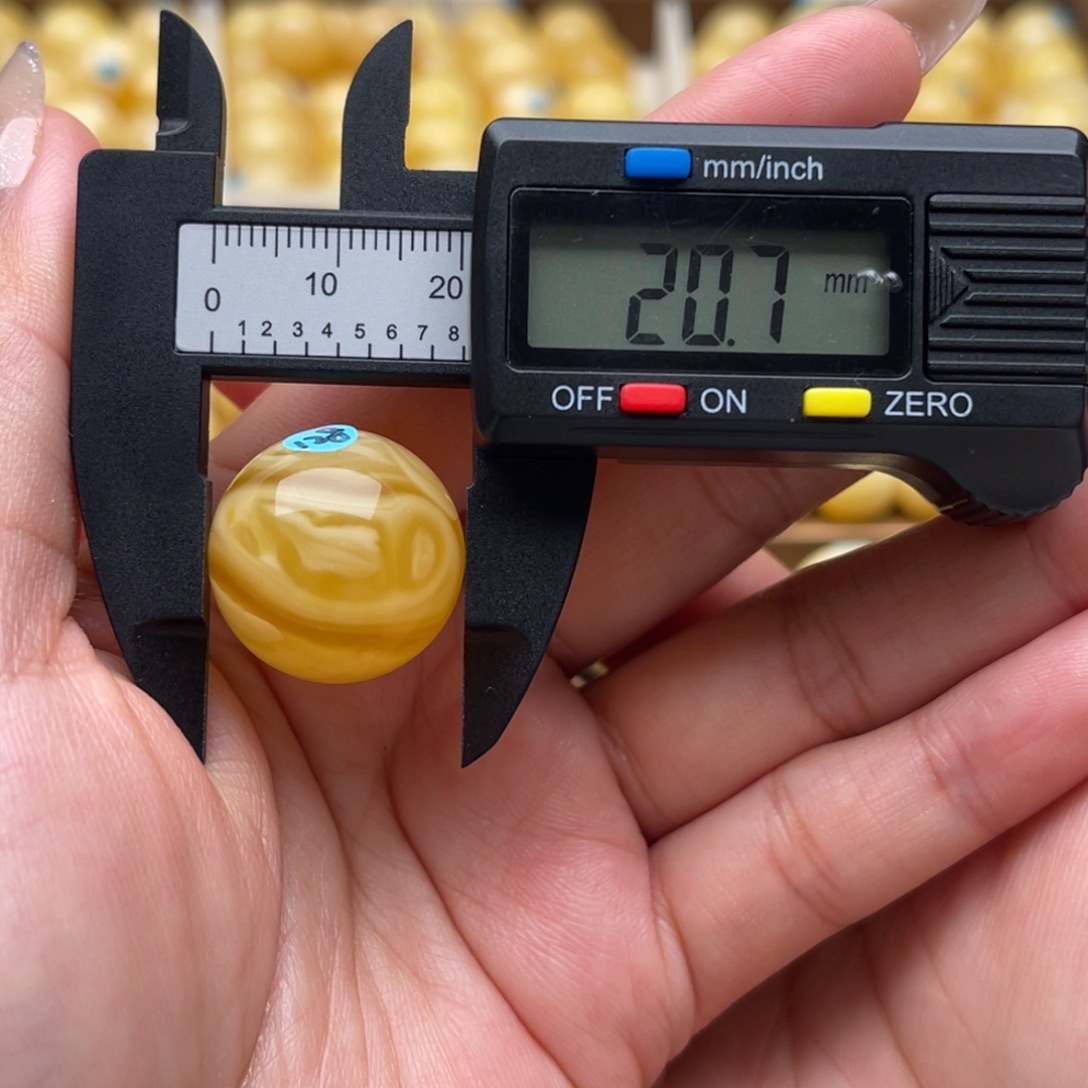 琥珀未镶嵌裸石蜜蜡圆珠笑