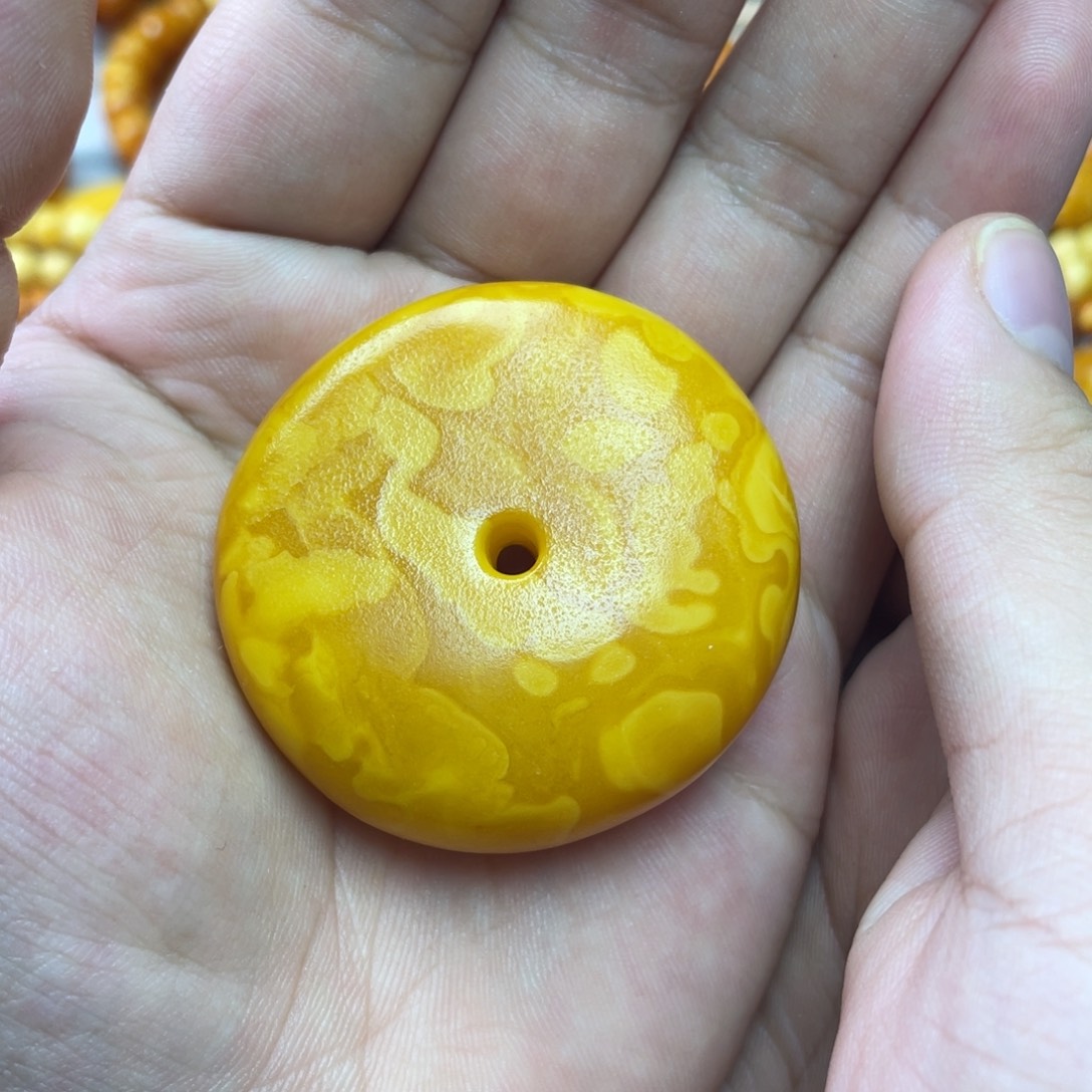 琥珀未镶嵌吊坠(不含链)