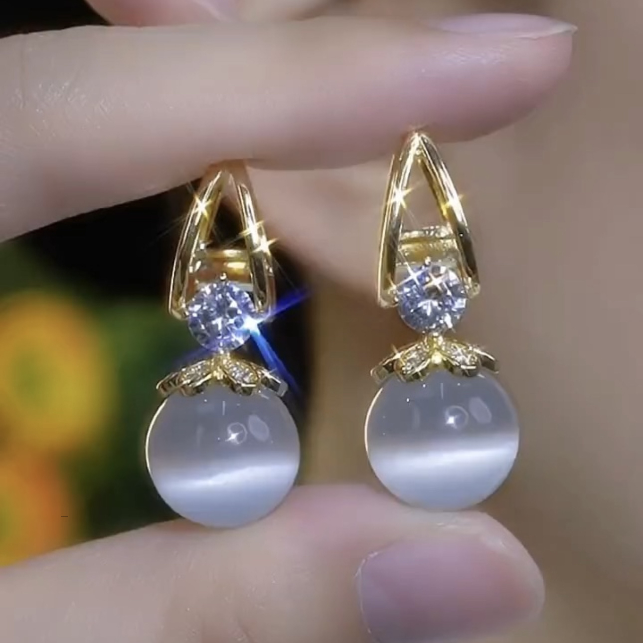 合金耳饰 8445轻奢时尚耳环女2025新款气质精致耳扣百搭耳DYQH-1