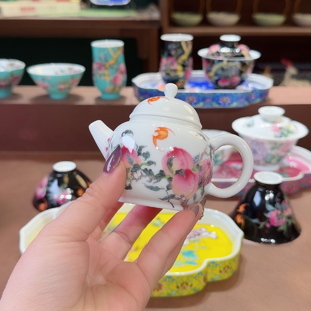 珐琅彩主人杯茶具套装