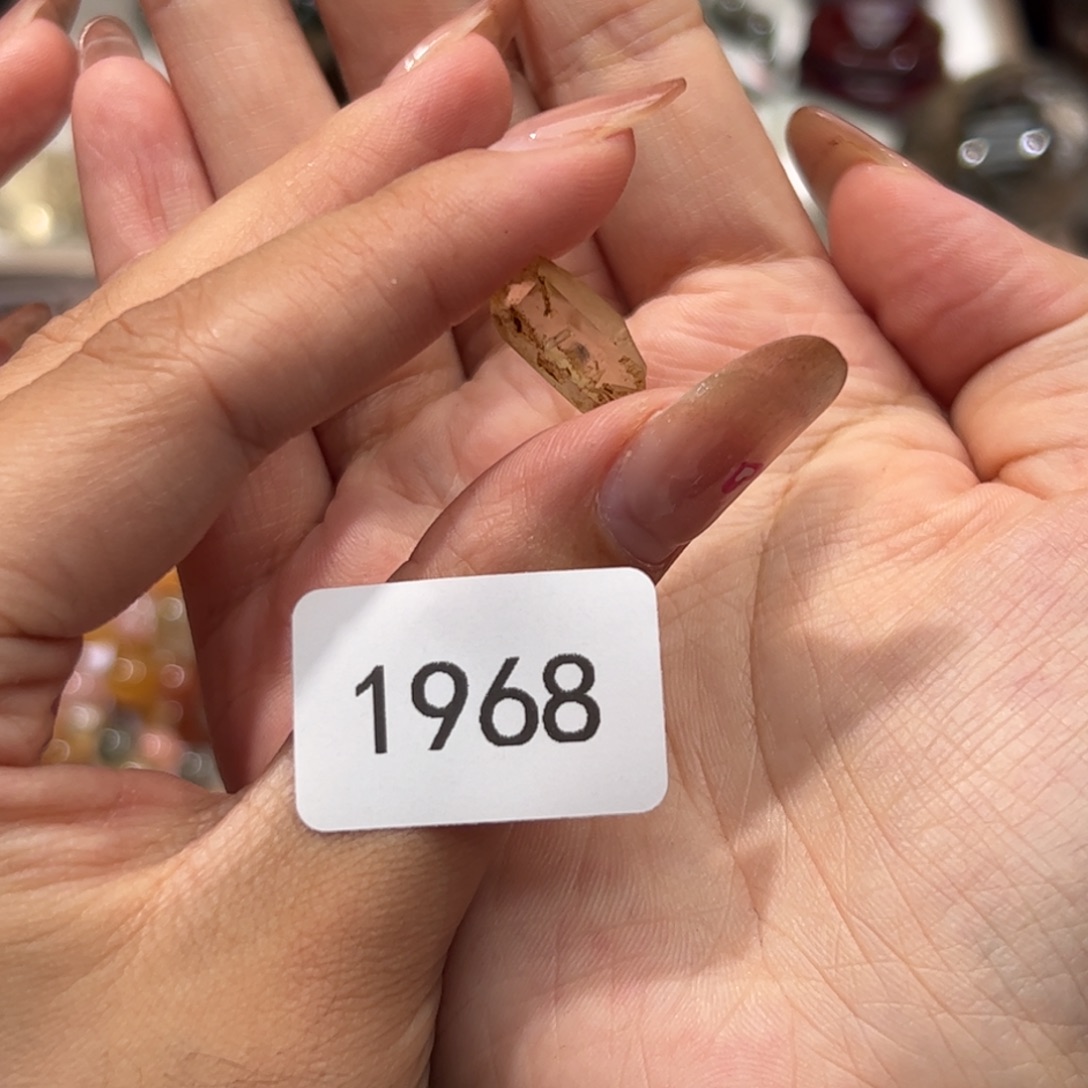 ****你未镶嵌水晶大型摆件（非配饰）