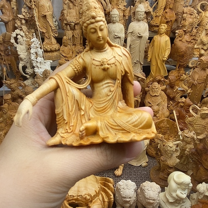 繁***尽柏木（崖柏）自在观音