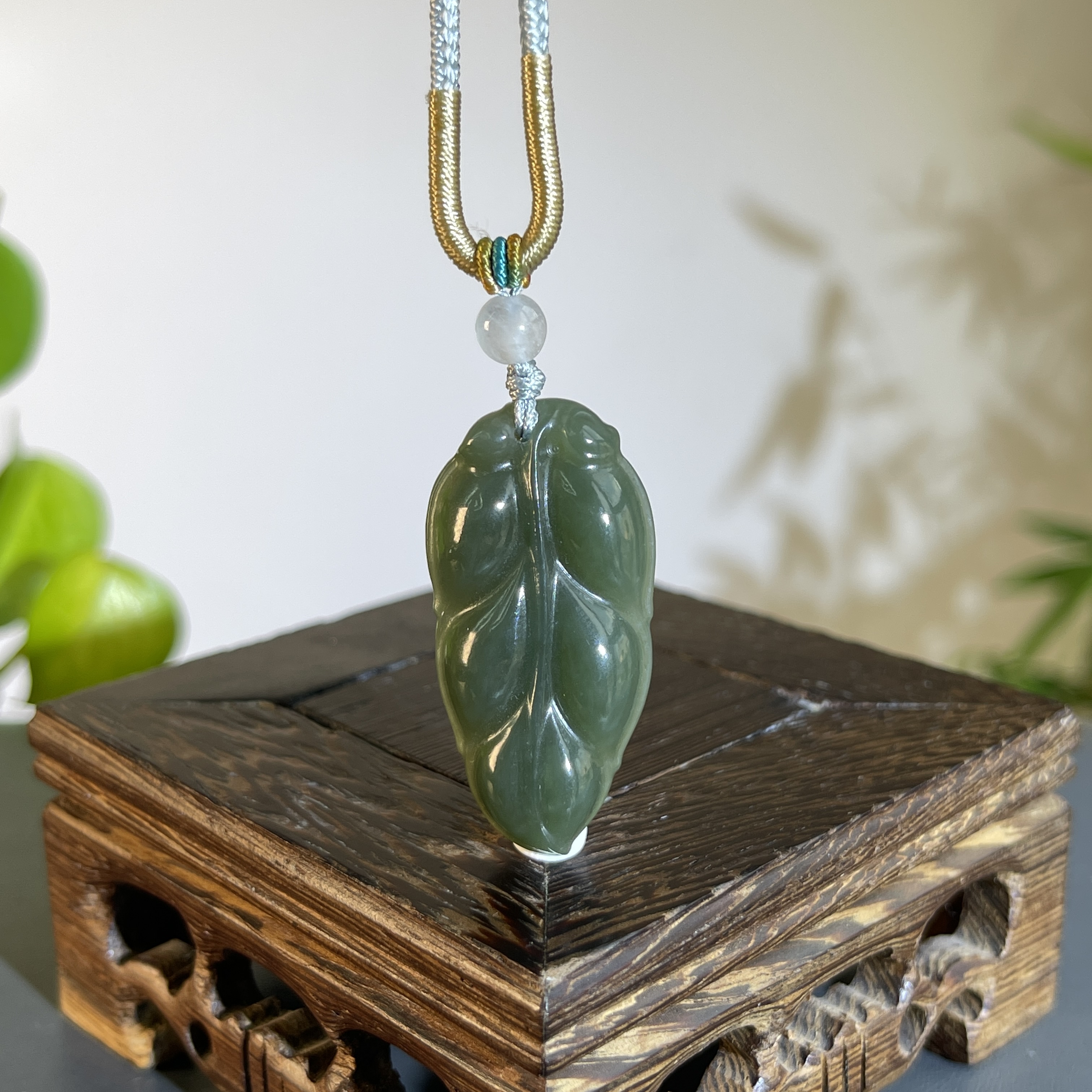 JTW20-06 和田玉-金枝玉叶