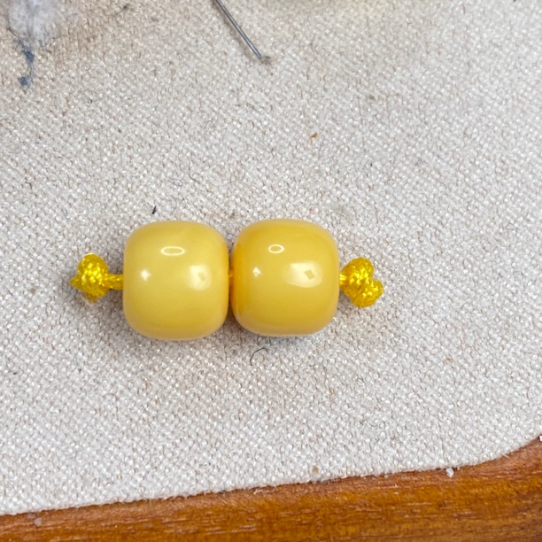 8mm天然原矿琥珀蜜蜡小年份石膏蜡老型对珠