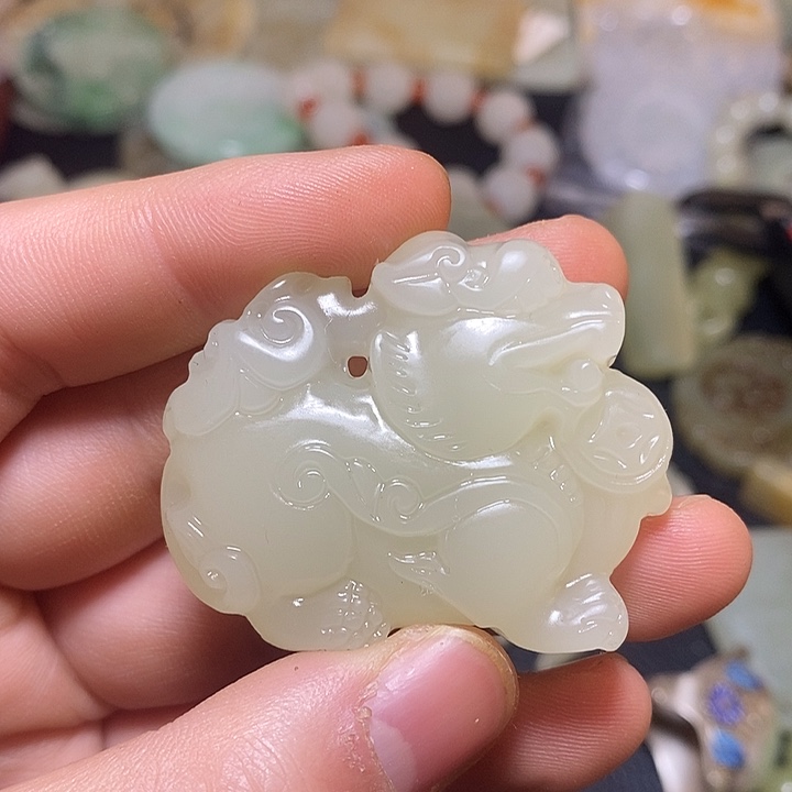 和田玉（糖玉）未镶嵌颈饰