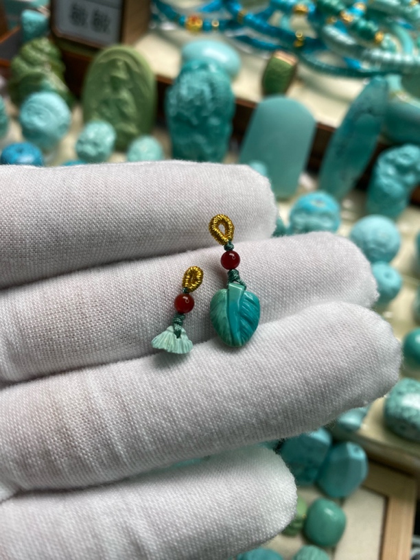 天然南红玛瑙侧挂