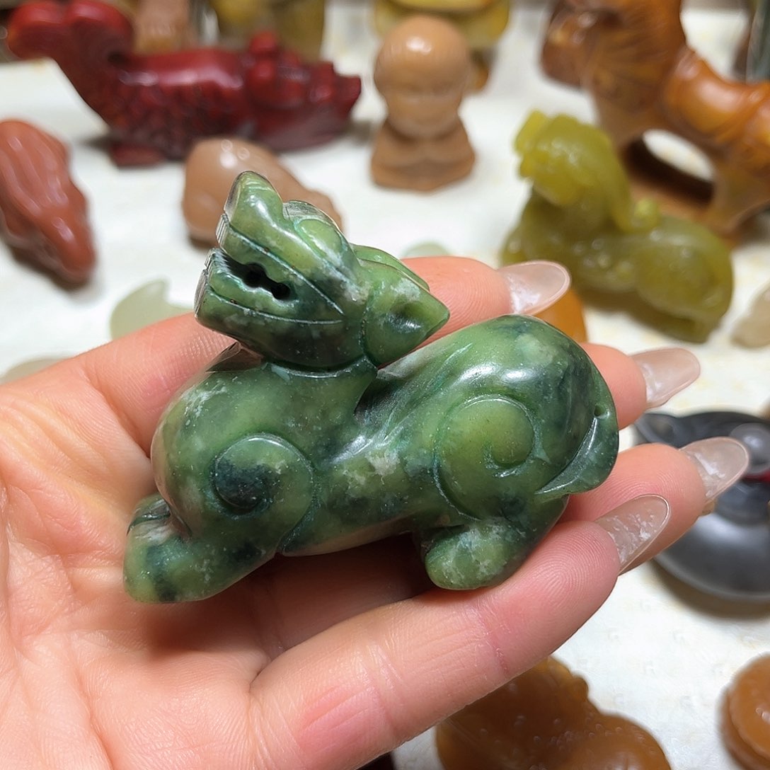 白玉菩提吊坠白玉菩提吊坠