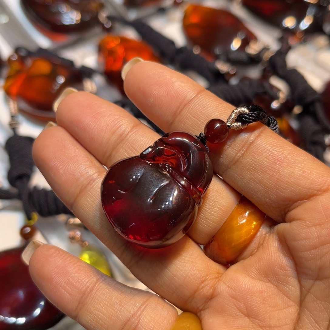琥珀未镶嵌手串血珀福袋