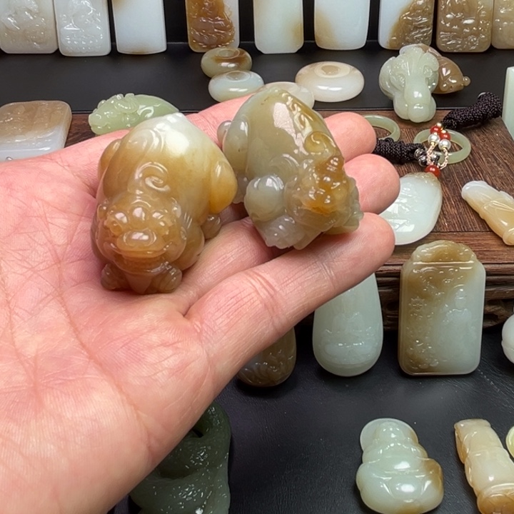 和田玉颈饰未镶嵌阳*