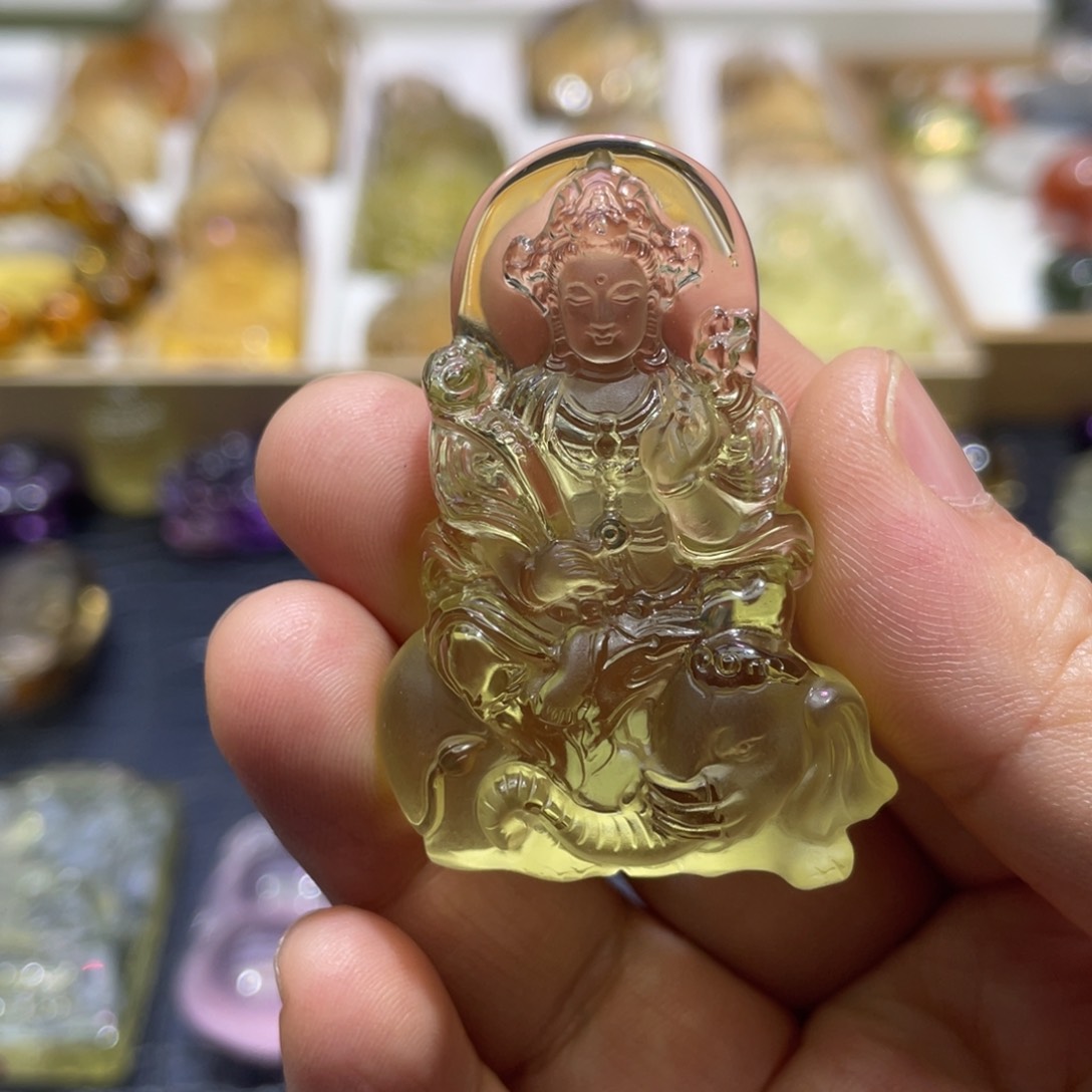 水晶颈饰未镶嵌定制