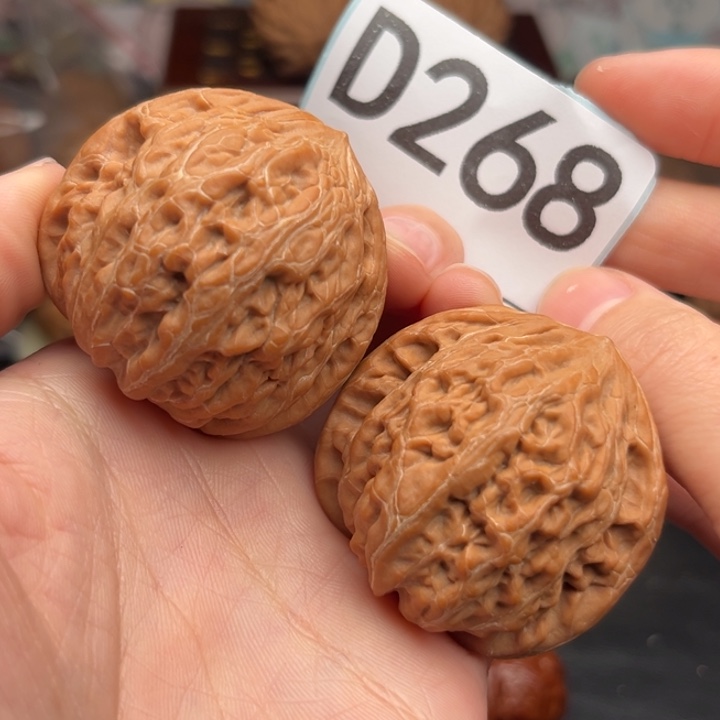 文玩核桃吊坠268铁锤42/42/40克重48.8