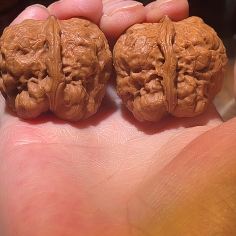 文玩核桃把件灭霸带彩38