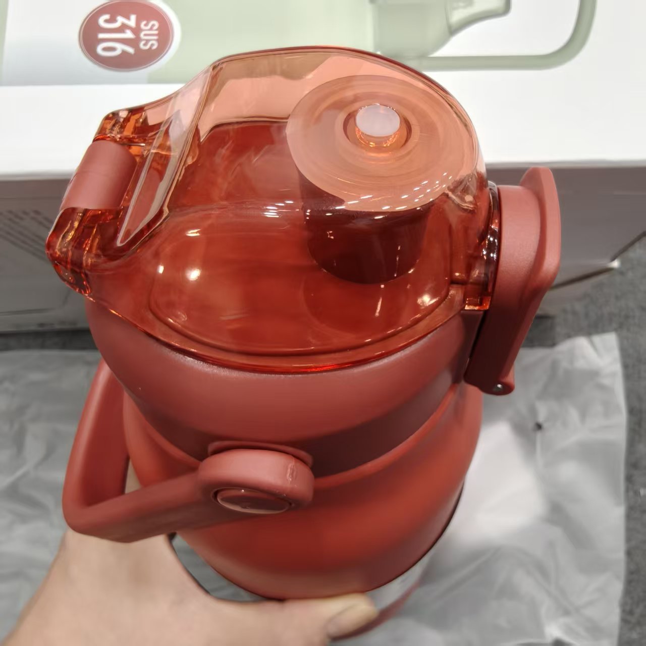 1700ML  316不锈钢运动水壶    颜色不挑