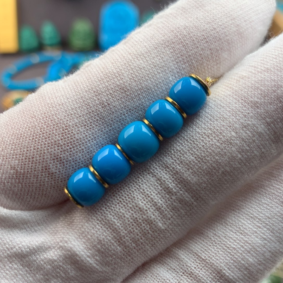 绿松石未镶嵌绿松石