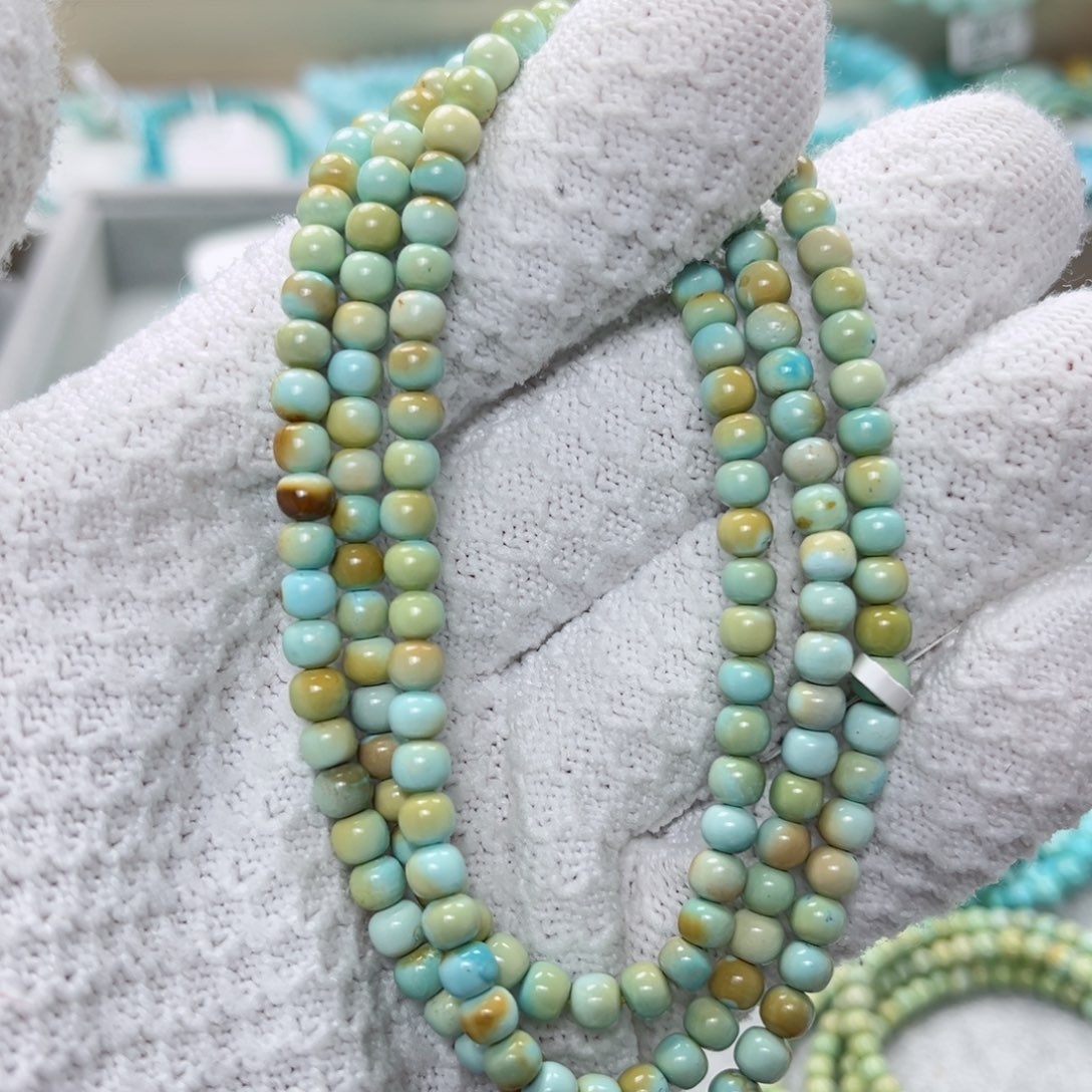 绿松石绿松石未镶嵌