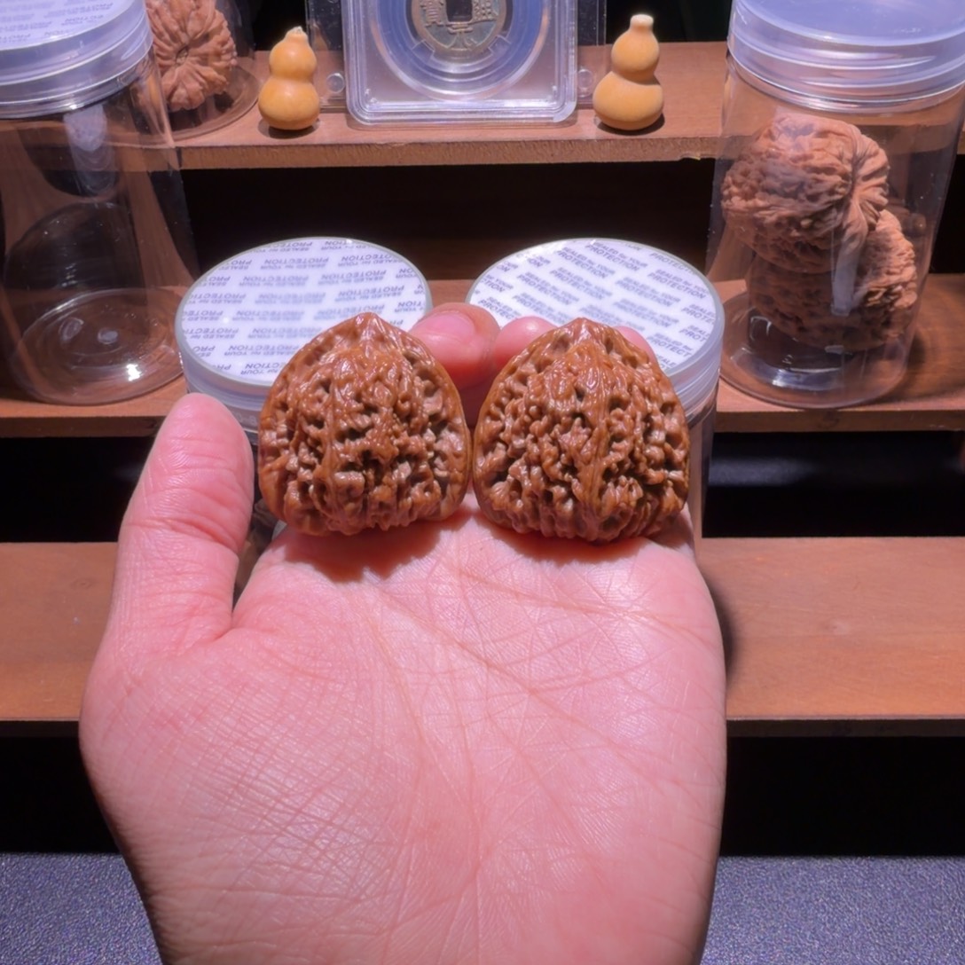 *****吊坠桃核36南疆石