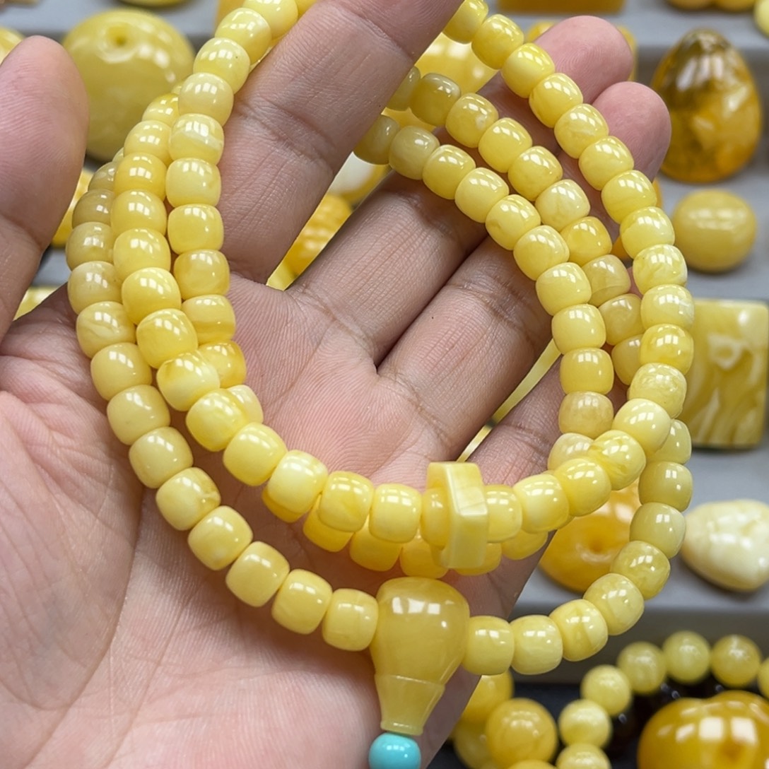 蜜蜡未镶嵌珠宝奇石