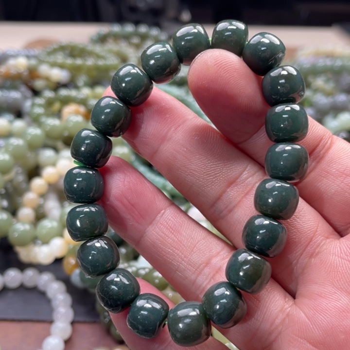 和田玉手链未镶嵌