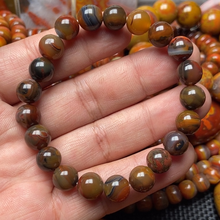 玛瑙/玉髓手串未镶嵌歸*