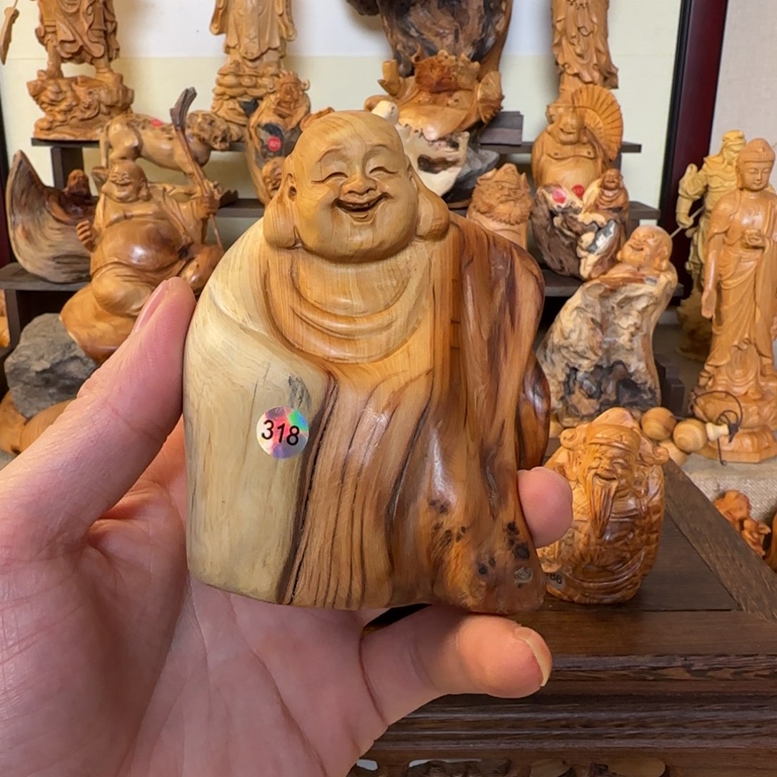 崖柏小木匠艺雕一物一拍