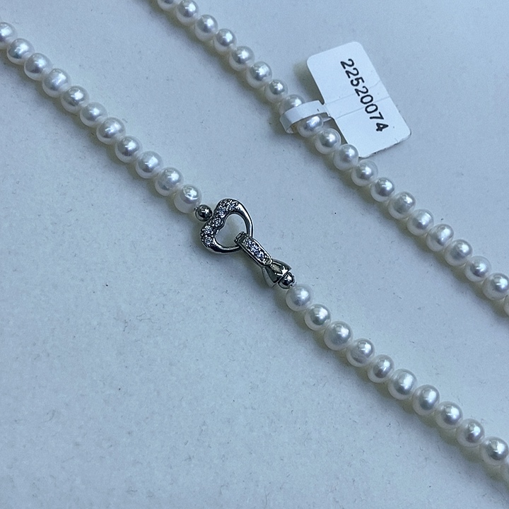 未镶嵌颈饰淡水珍珠