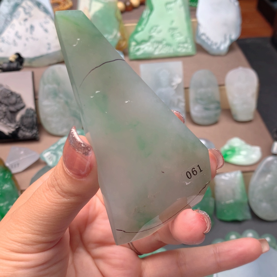 定制翡翠未镶嵌张*华翡翠定制