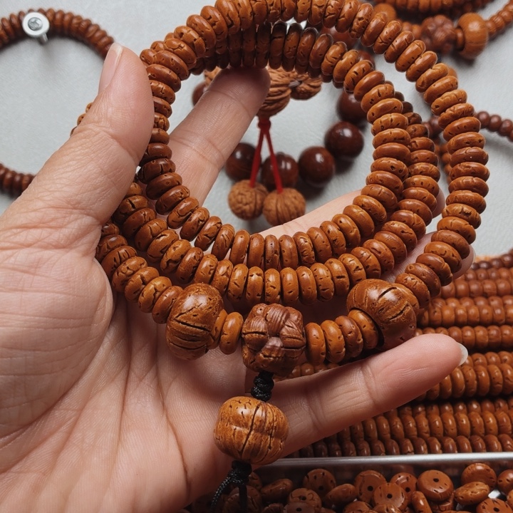 桃木桃核盘缠4乘10花皮色差漏白166颗