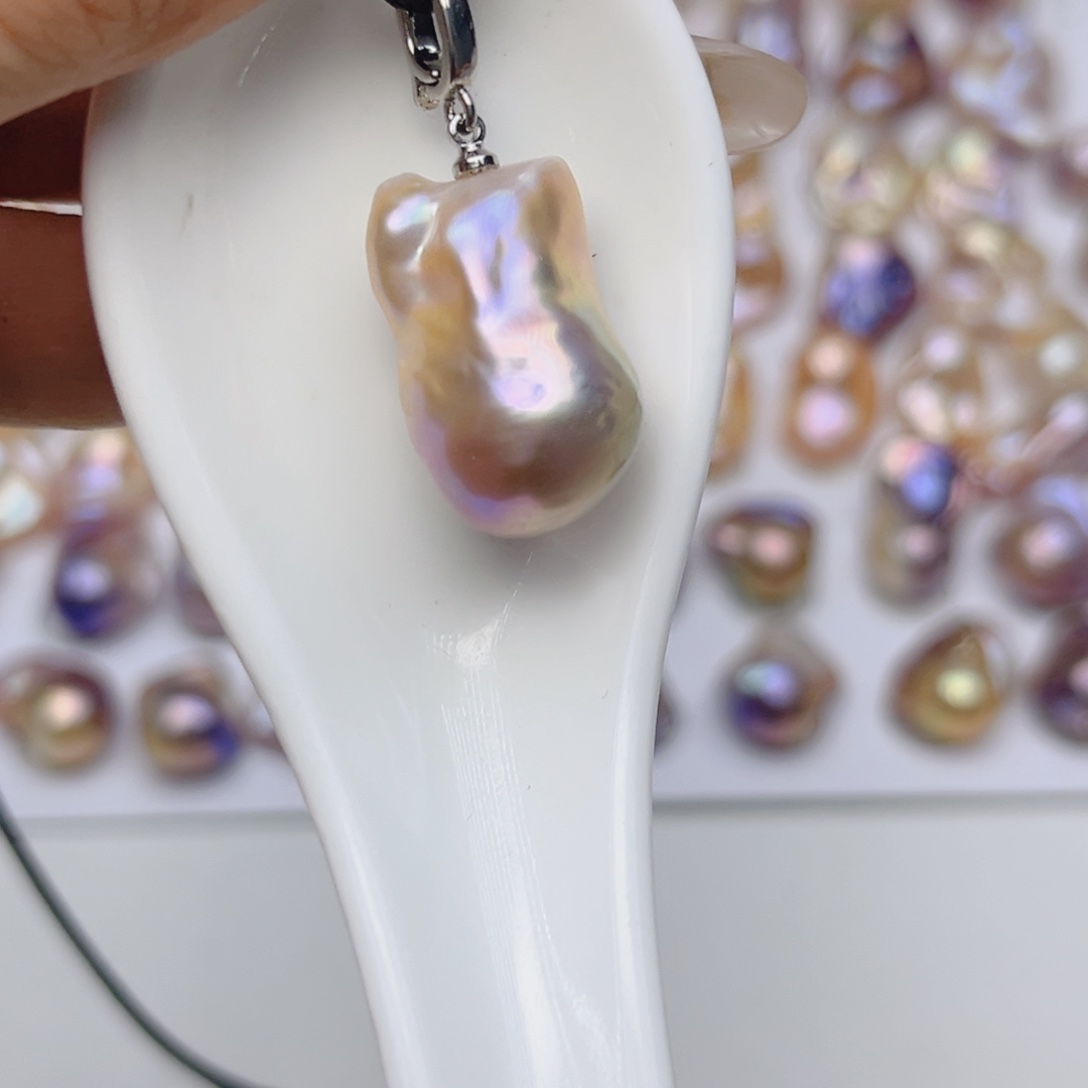 未镶嵌颈饰淡水珍珠