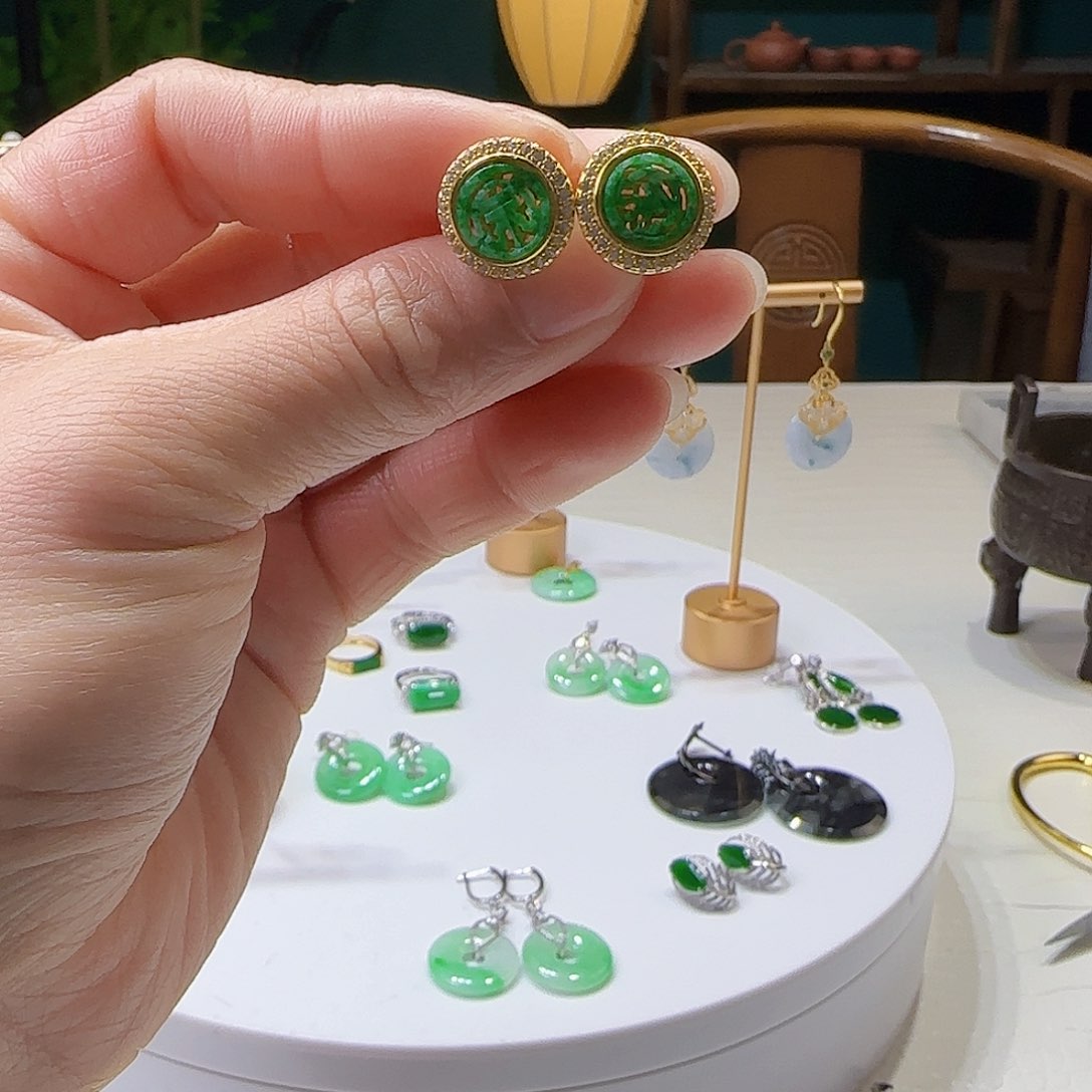 翡翠耳饰银S925镶嵌天然缅甸a货翡翠