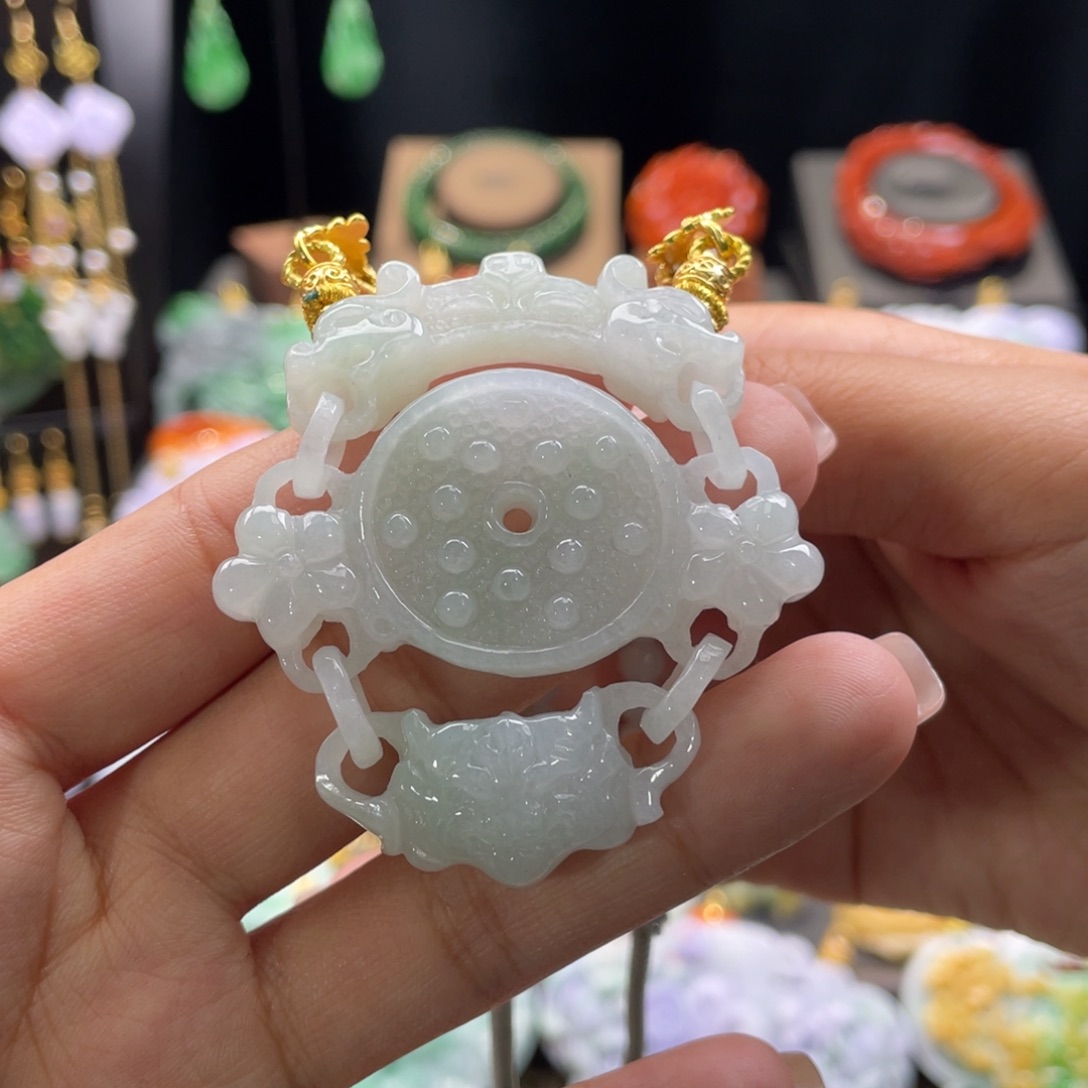 翡翠颈饰未镶嵌代编织