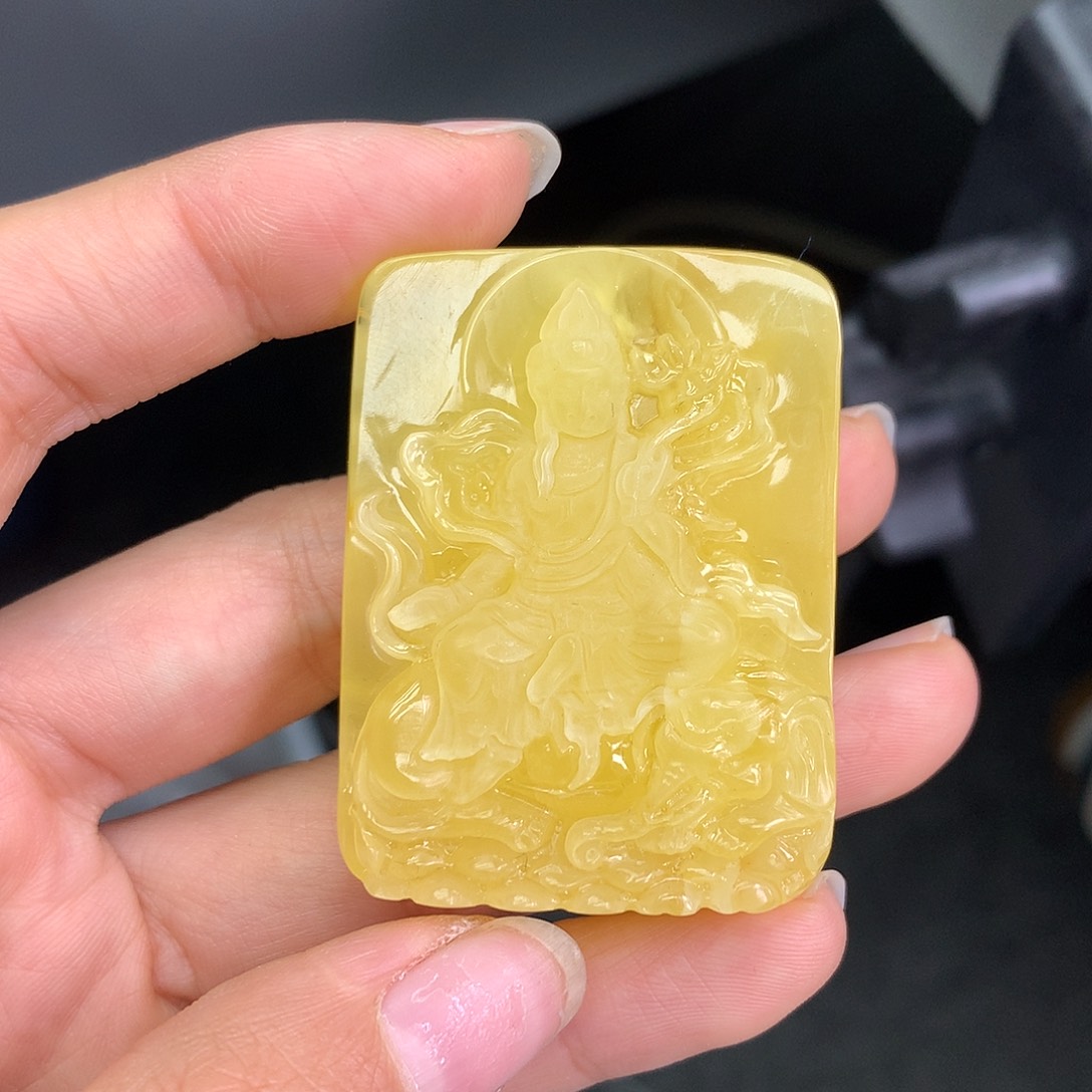 琥珀未镶嵌珠宝奇石