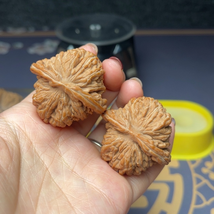 文玩核桃把件41全品四座楼