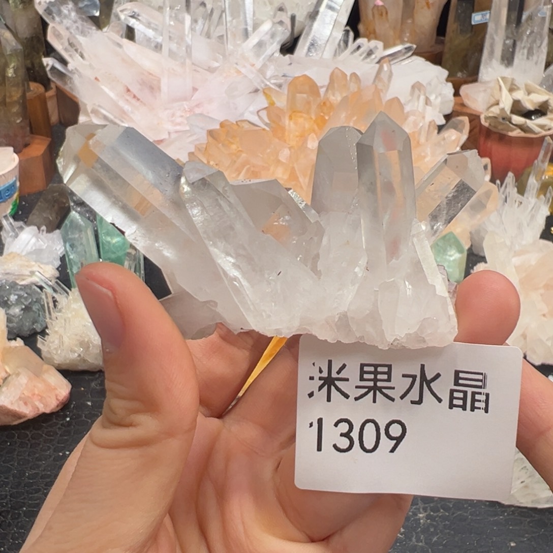 珠宝半成品水晶未镶嵌