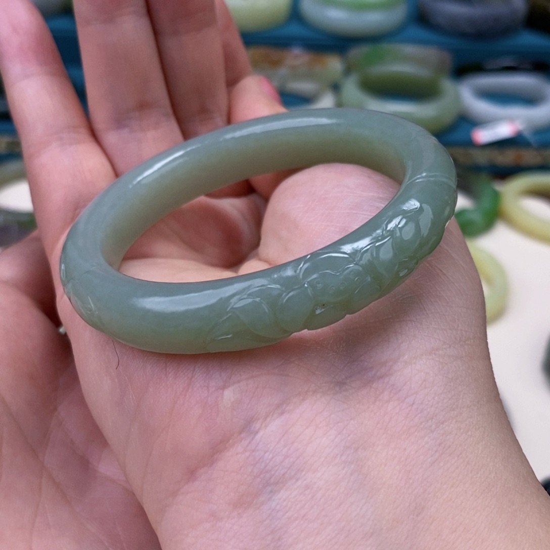 和田玉手镯55.7未镶嵌