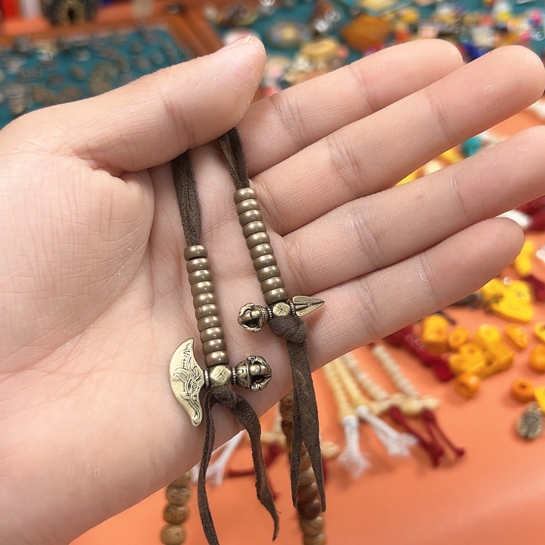 琉璃配饰玛吉阿米藏式臻品直播间