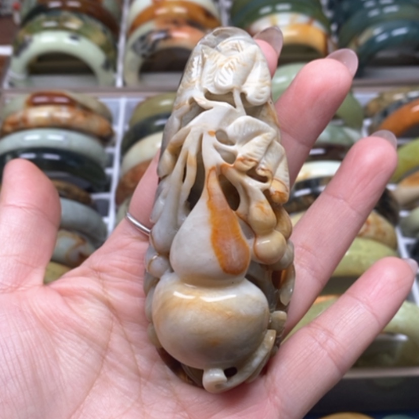 【闪购商品】蛇纹石玉手镯未镶嵌