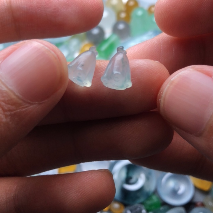 未镶嵌定制翡翠挂件