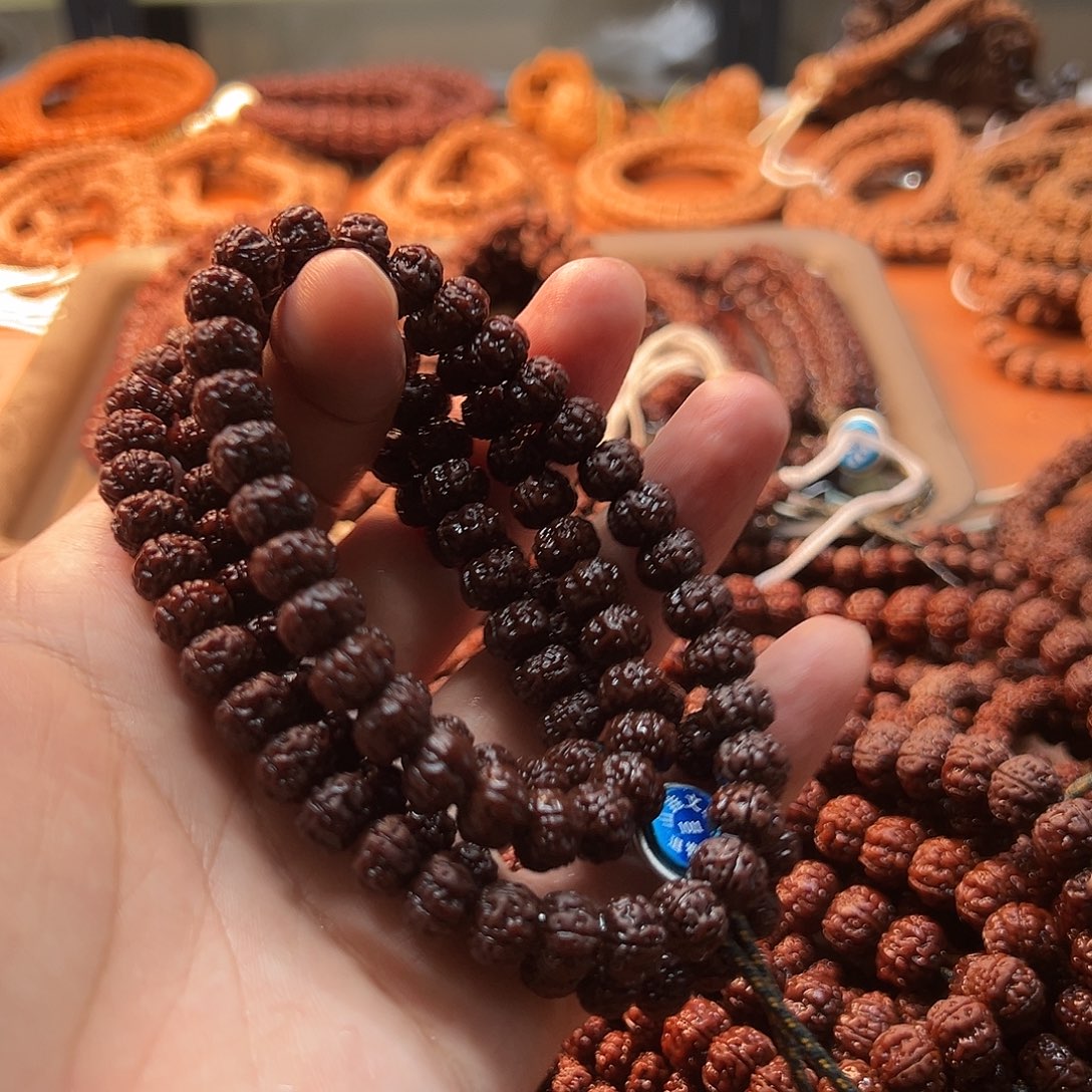 T***9吊坠金刚菩提老树王108-9