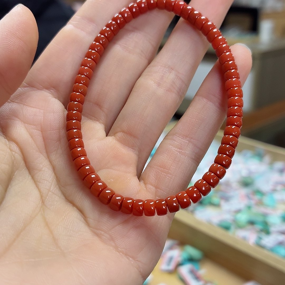 未镶嵌南红玛瑙珠宝奇石