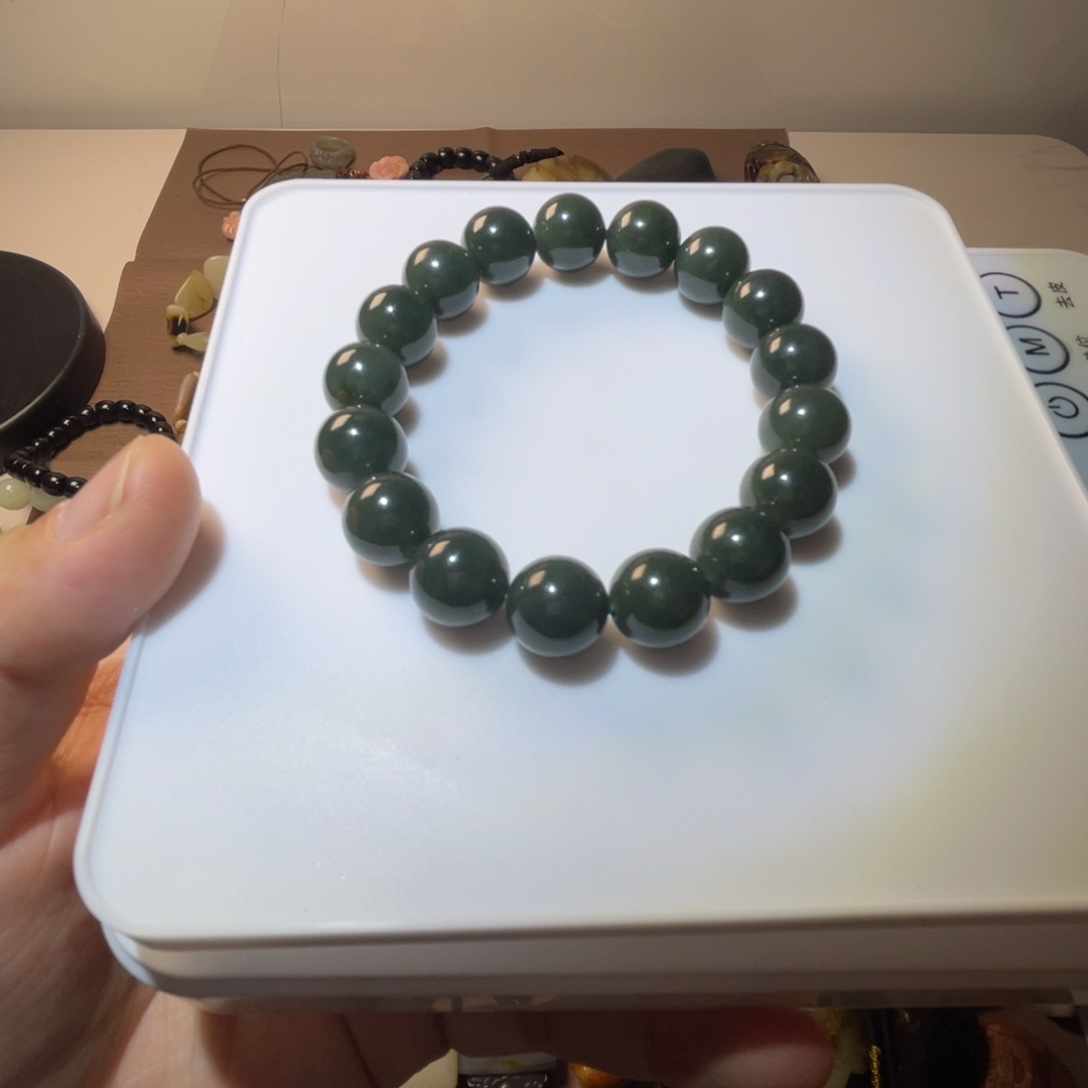 和田玉（糖玉）未镶嵌手链