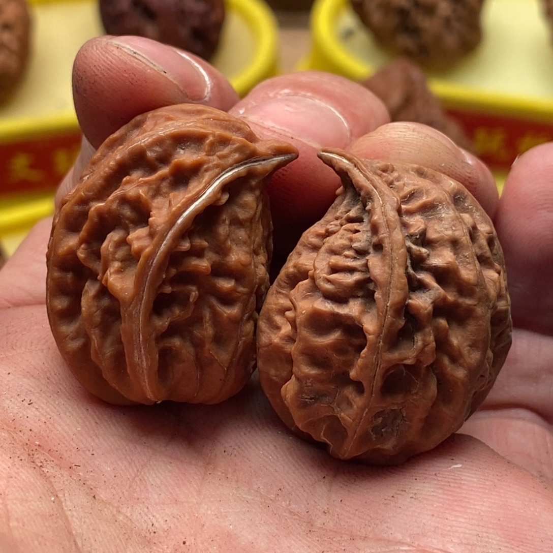 文玩核桃吊坠楸子149