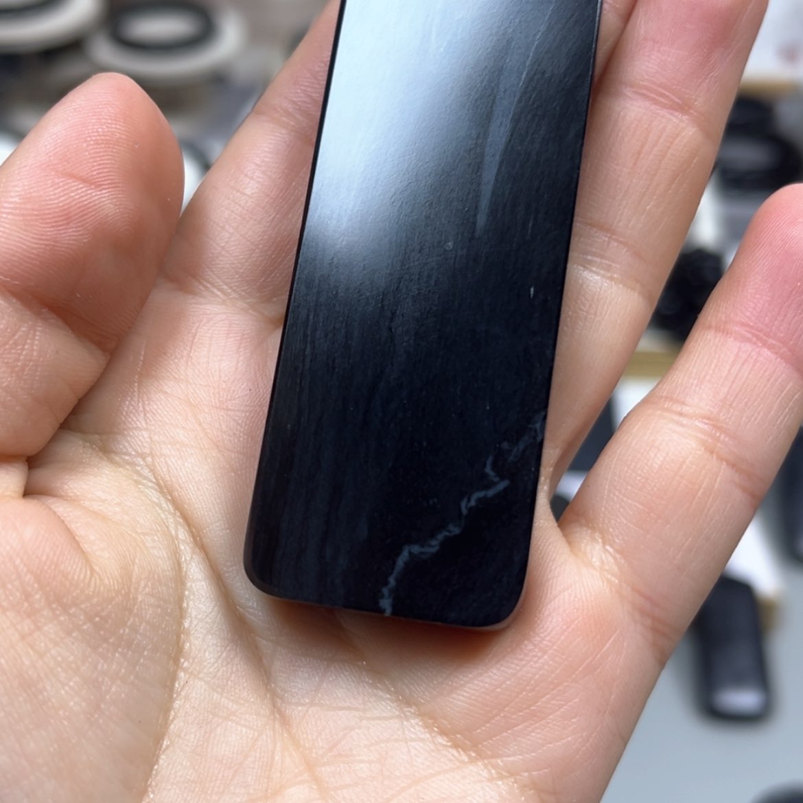 【闪购商品】和田玉（墨玉）27左右意境牌子未镶嵌