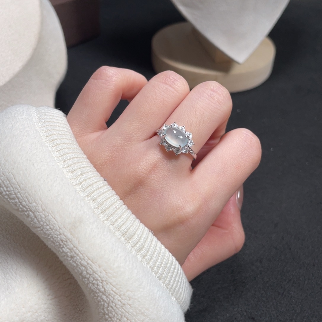 翡翠戒指银S925镶嵌7369