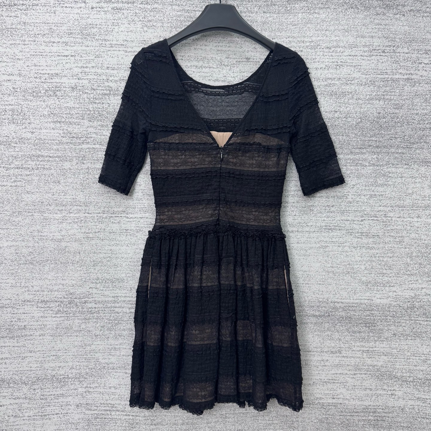 99新 maje   /BCBG/A100615/黑色蕾丝连衣裙/XS码